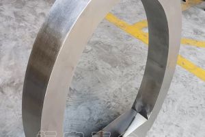 不銹鋼非標件加工定做-【恒宇泰金屬】高標準鈑金工藝提升了產品價值