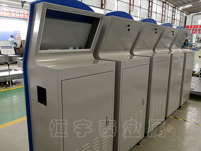 我們應該如何應對鈑金機箱的加工過程中出現的難題